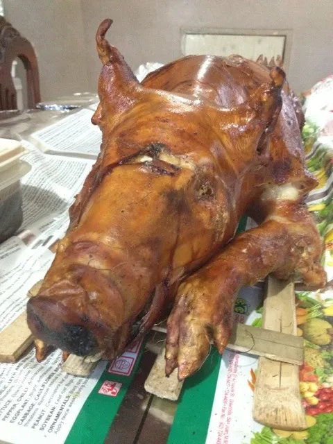 Lechon baboy (roast pork)|Dさん