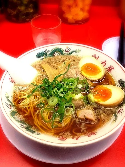 行列の店😍✨背脂とんこつ醤油ラーメン♥🎵|may☆chanさん