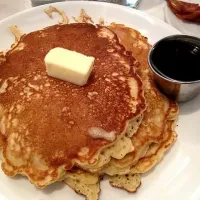 Snapdishの料理写真:Pancakes|Marina Lesauvageさん