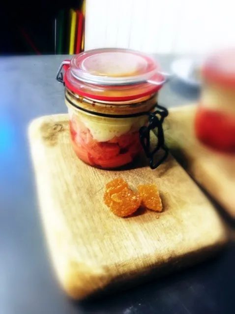 Rhubarb and custard pie, crystallised ginger|callumさん