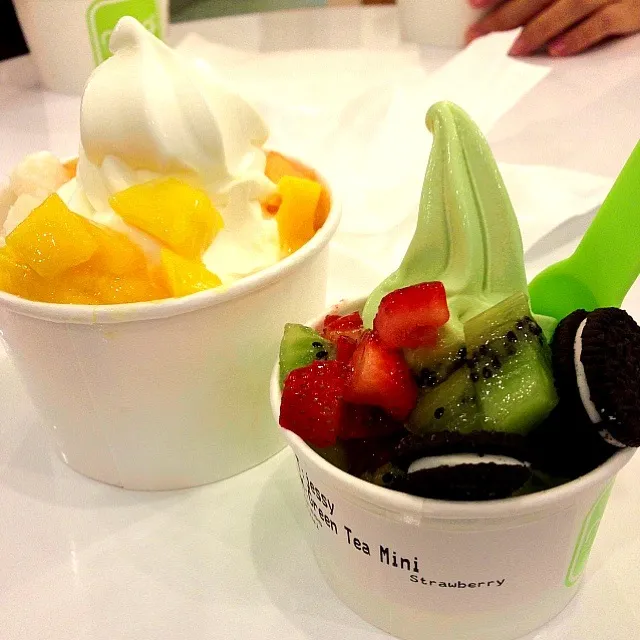 Snapdishの料理写真:My fav frozen yogurt 💗|Jessie Ping Ping 💋さん