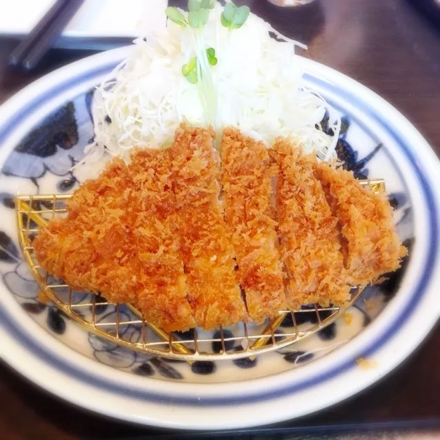 ロースかつ定食、150g。|Yas Nakさん