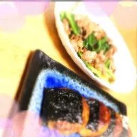 Snapdishの料理写真:豚コマの回鍋肉風炒めと、じゃがもち磯辺焼きです！|荒川摩奈さん