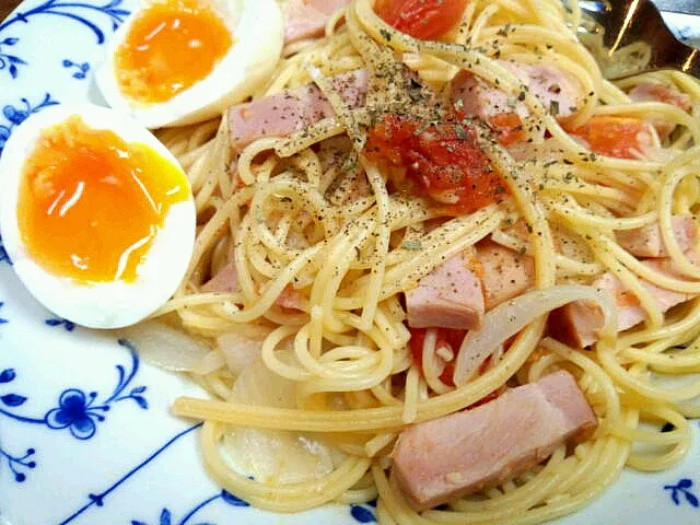 厚切りハムとトマトのパスタ|XXXXさん