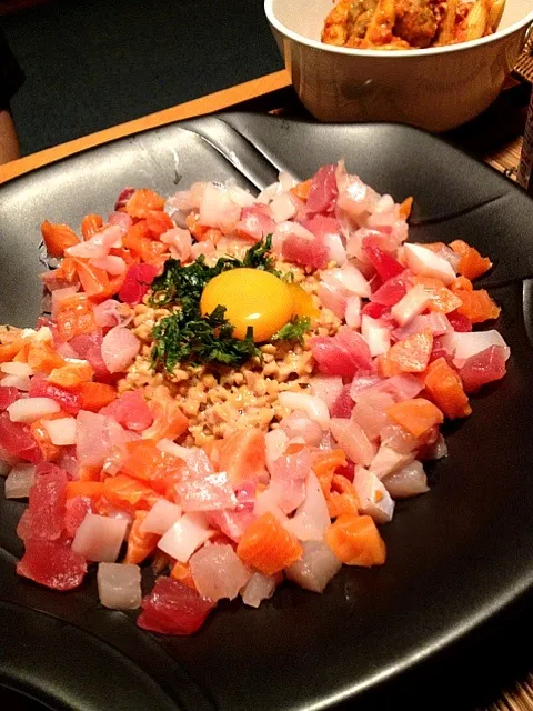 海苔で巻いて食べる海鮮納豆☆|マミさん