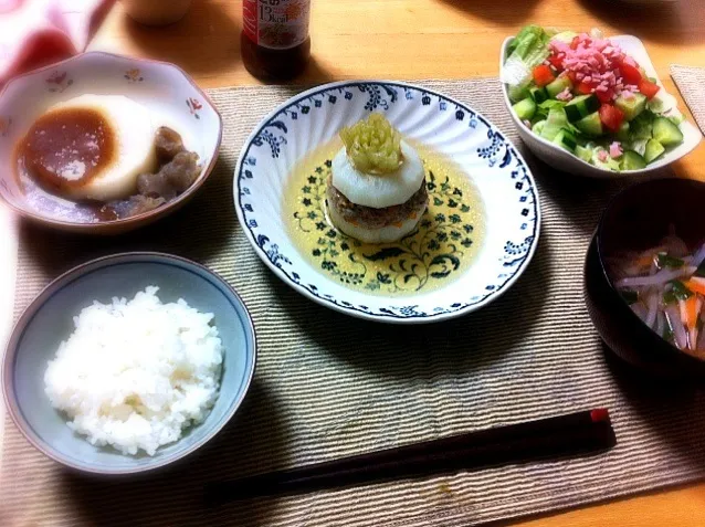 Snapdishの料理写真:かぶの洋風煮込み|Riccaさん