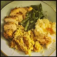 Baked Italian chicken accompanied by dirty rice, green beans and garlic and herb mashed potatoes topped with fresh grated Parmesan cheese|d j vanvoorstさん