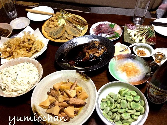 Snapdishの料理写真:2013.4.28 南房総の新鮮✨な食材を並べて友だち夫婦と定例会🍻🍻🍻|ゆみずさん