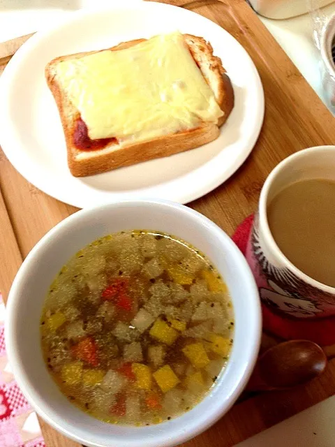 Snapdishの料理写真:朝食|えしたんさん