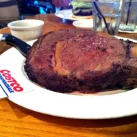 Snapdishの料理写真:Dry-aged Ribeye!! 16oz|kyletsaiさん