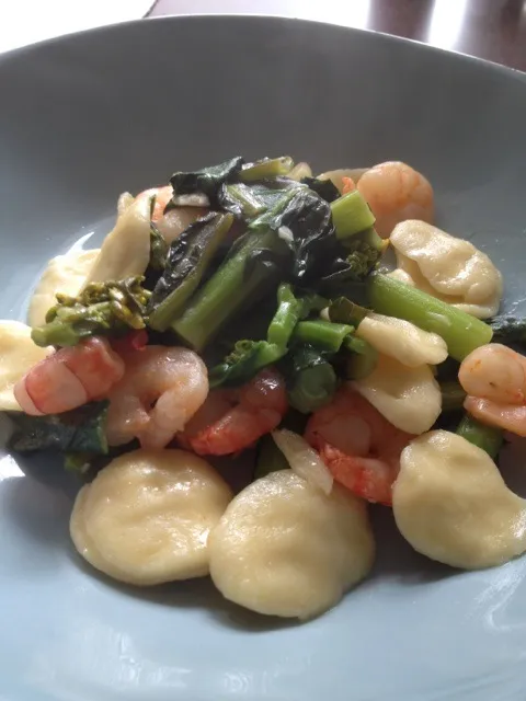 Homemade fresh pasta with shrimp and komatsuna greens|Masayo Nさん