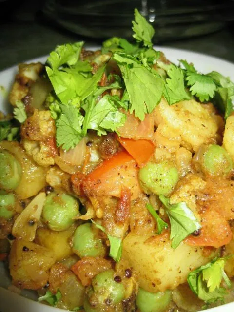 Pakistani Aloo Mattar @ Spicy Pea & Potato Curry|Mrs BNazさん