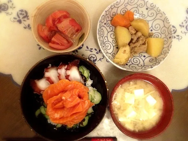 Salmon Roze-don and Niku Jaga.|Comer Ruyeeさん