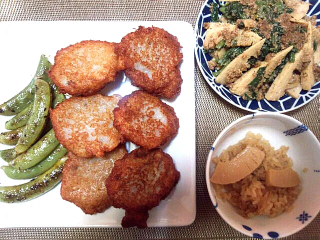 蓮根と長芋のもっちりふんわり揚げ・ほうれん草と筍のごま和え・筍ごはん|ぴぃさん