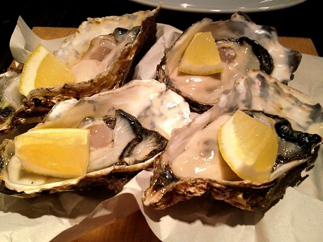 Snapdishの料理写真:Oysters|Johnnyさん