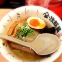 Snapdishの料理写真:函館塩ラーメン|まひろさん