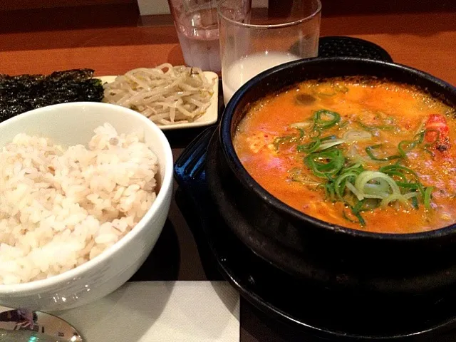 海鮮スンドゥブ定食|ミユマシジフさん