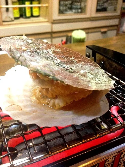 Snapdishの料理写真:焼き帆立|Hitoshi Yagiさん