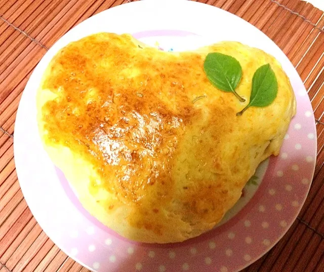 チーズとローズマリーのパン🍞|みきぴょん♪さん