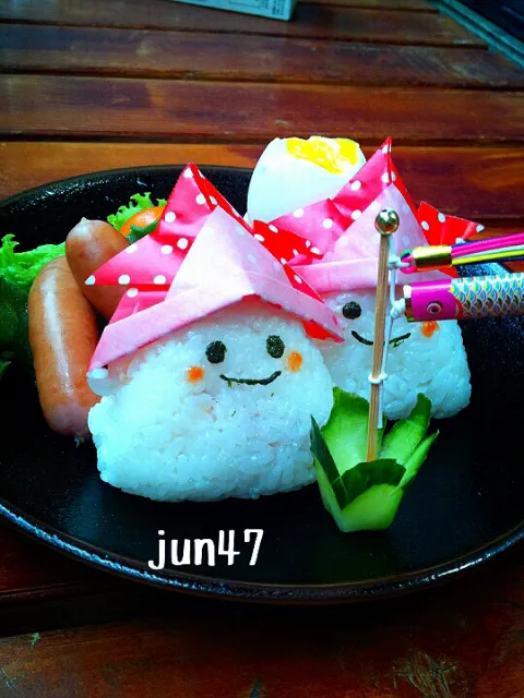 Snapdishの料理写真:兜おにぎりの朝ごはん♪|jun47さん