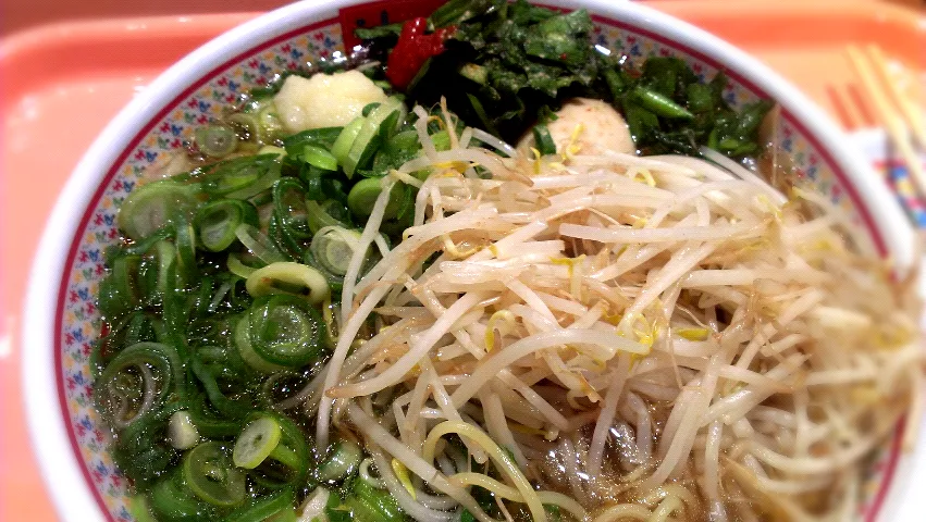 神座　おいしいラーメン
すっかりメジャーになってしまった神座。
野菜でだしをとったスープはやさしい味です。|黒河宏史さん