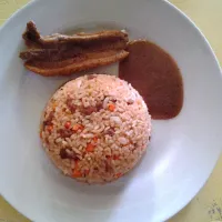 pork chaofan & fried liempo with mang tomas sauce. #FilipinoFood|justin decenaさん