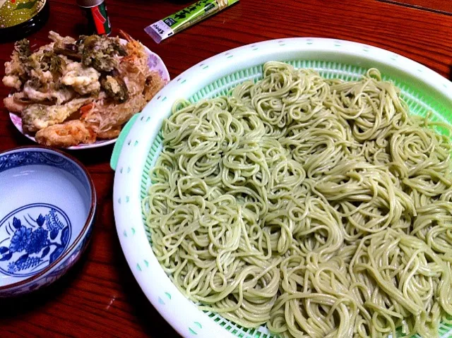 グリーン麺食べます|tairaさん