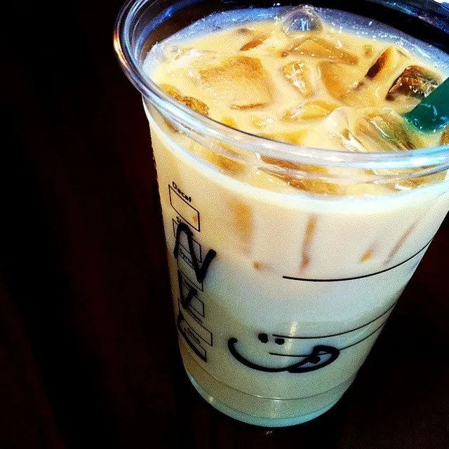 starbucks latte :p|Rinaさん