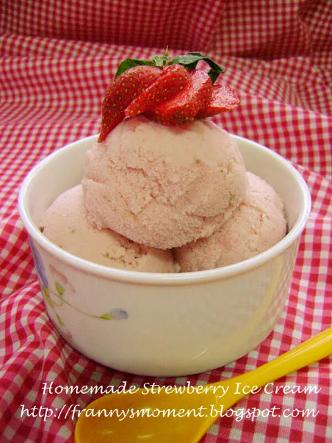 Homemade strawberry ice cream|Frannyさん