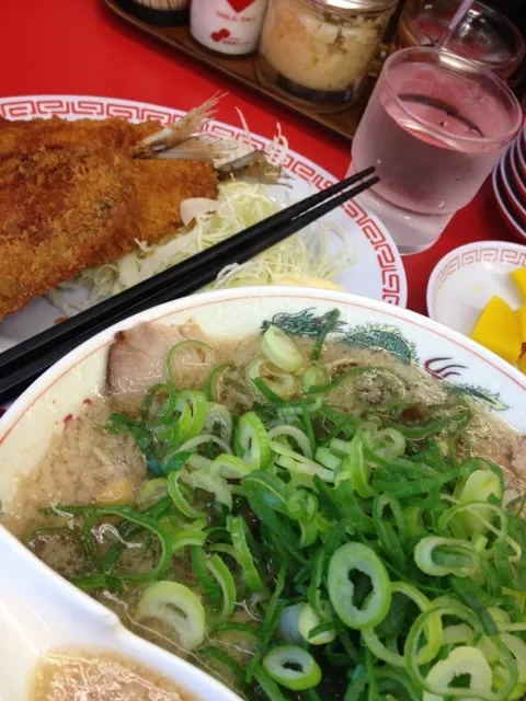 アジフライ定食、麺 硬め 背脂 大目|Hajime Sakaiさん