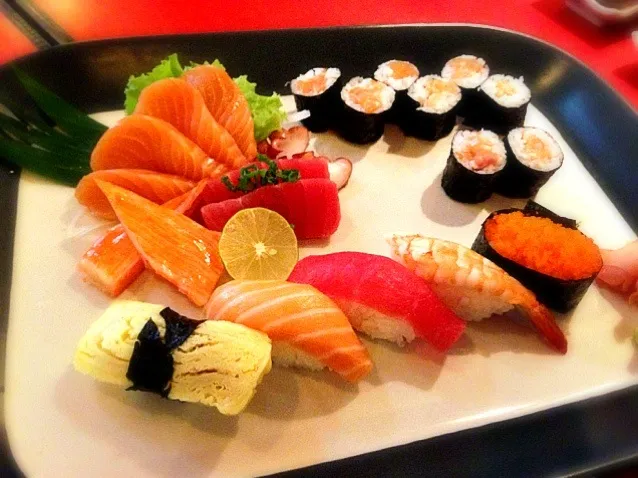 Sushi Sashimi Set|Sujigaさん