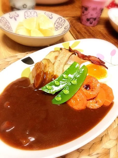 グリル野菜のっけカレー。|ゃぁゃさん