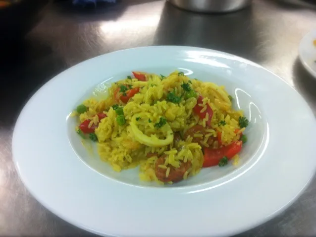 Squid and prawn  paella|colin kimberさん