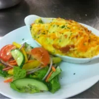 Broccoli cauliflower and sundried tomato bake with side salad|colin kimberさん