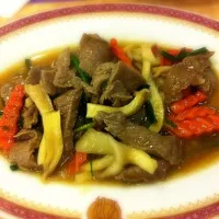 Fried meat with vegetable in oyster sauce|Lädÿ~Kikiëさん