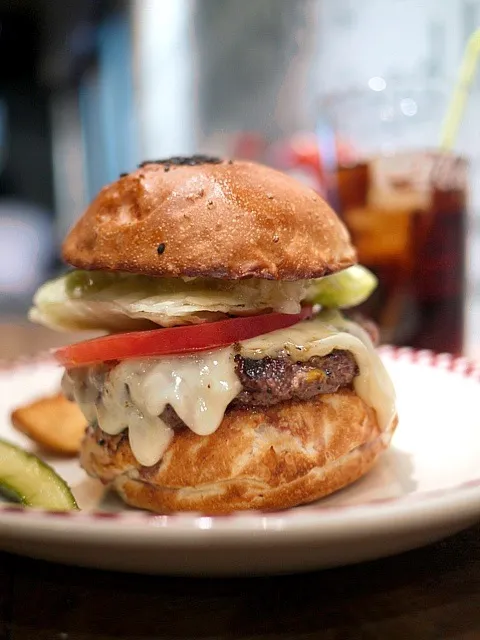 おすすめチーズバーガー|イノウエシンゴさん