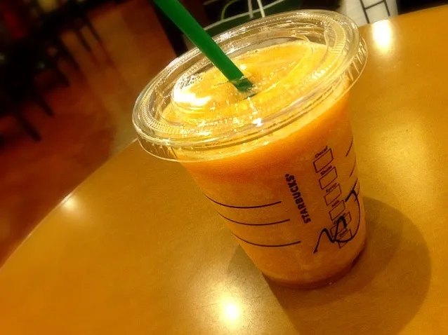 mango passion tea frappuccino|hirotomoさん