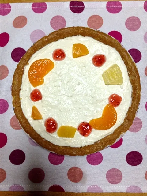 Snapdishの料理写真:rare cheese cake〜フルーツを添えて〜|Otoha Frühlingさん