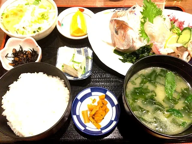 鯛の姿造り定食|嶋田 美希さん