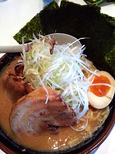 壱源  札幌ネギチャーシュー味噌ラーメン|じょうさん