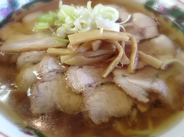 Snapdishの料理写真:醤油ラーメン|井澤栄一郎さん