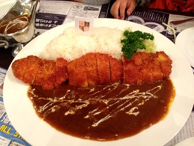 横須賀海軍ビッグチキンカツカレー砲|KSさん