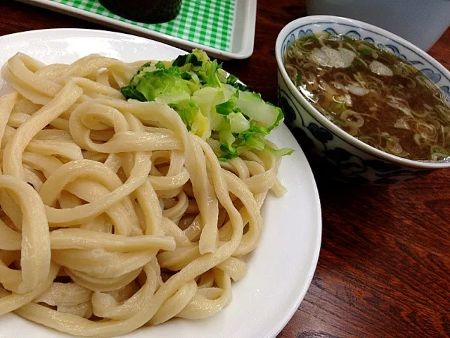 Snapdishの料理写真:冷肉つけうどん@たけ川(河口湖)|塩豚骨さん