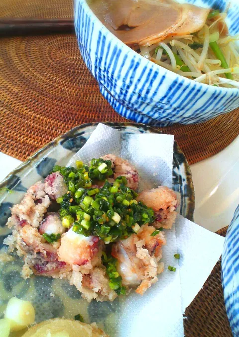 タコの唐揚げ ねぎ塩胡麻油がけ、ラーメン|Hironobuさん