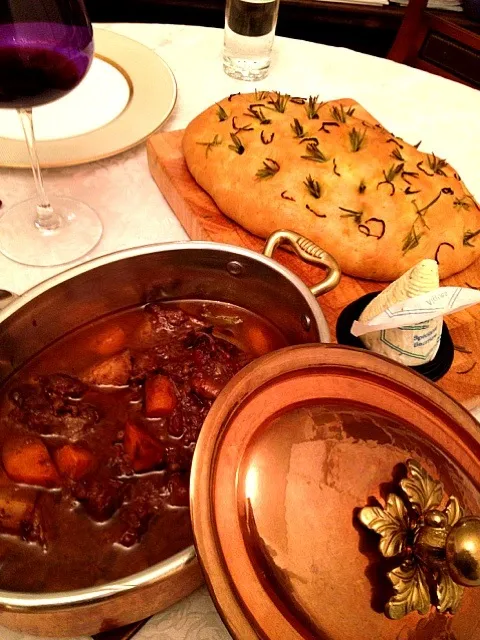 Oxtail stew with rosemary focaccia|Sandra Wanさん