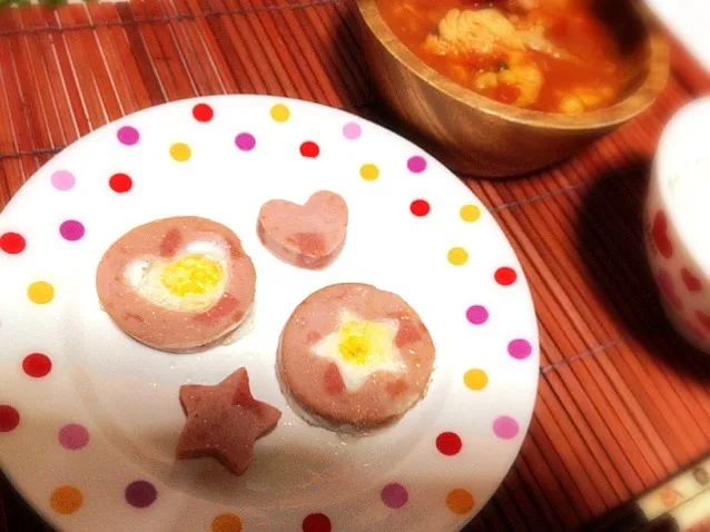 Snapdishの料理写真:masamihoさんのお花の目玉焼き❤|みきぴょん♪さん