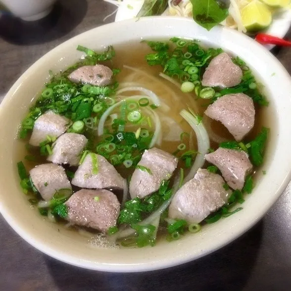 Beef Ball Noodle Soup|Romeoさん