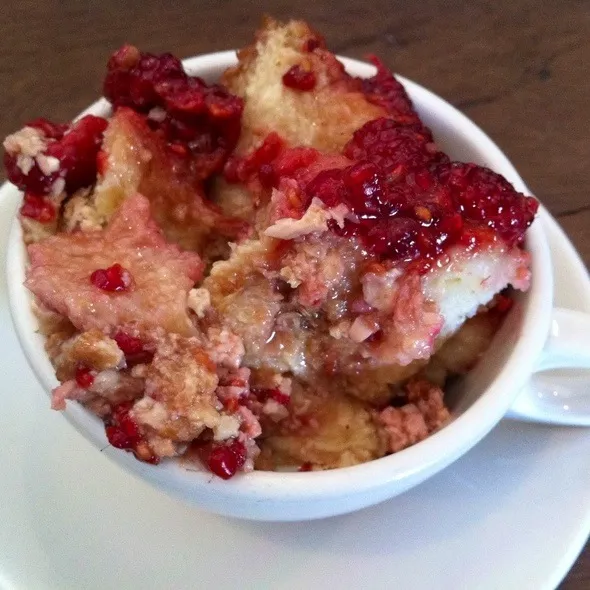 Raspberry Bread Pudding|Romeoさん