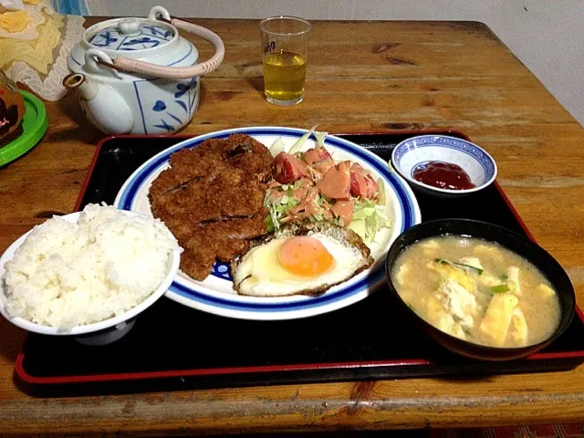 ダバスは⁈とんかつ定食‼NOW‼|dabasyuさん