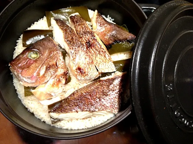 STAUBで鯛飯|澁谷健さん